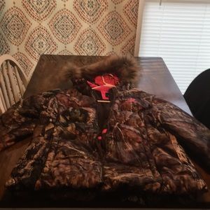 Mossy oak women’s quilted  jacket, size xl 46-48.